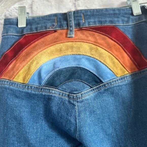 WeThe FreeSomewhere OverTheRainbowflare jeans blue wash with a rainbow accent - Picture 5 of 14